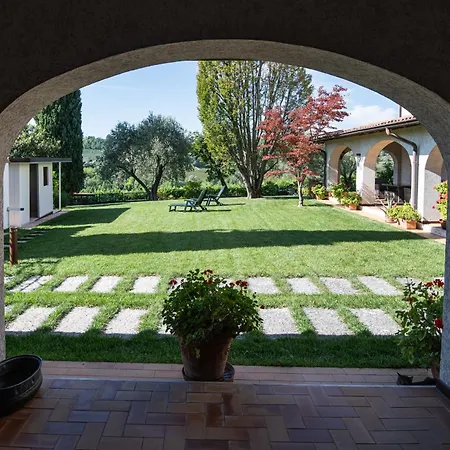 Gospodarstwo agroturystyczne Casa Del Massaro *